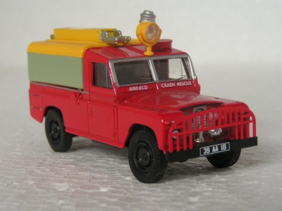Land Rover Airfeild Crash rescue truck RAF / CORGI