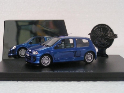 Renault Clio sport V6 / Renault