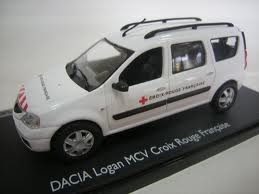 Dacia Logan MCV Croix rouge Fran�aise / ELIGOR