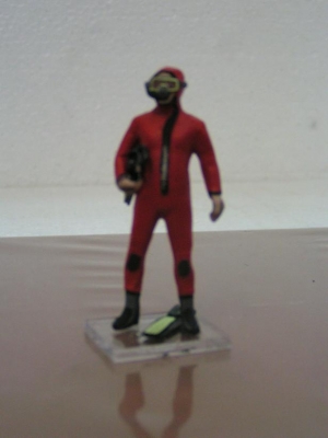 Pompiers en tenue de sauvetage aquatique (plongeur) / F.F. MODELS