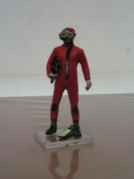 Pompiers en tenue de sauvetage aquatique (plongeur)