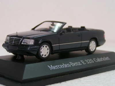 Mercedes Benz E320 Cabriolet / Mercedes