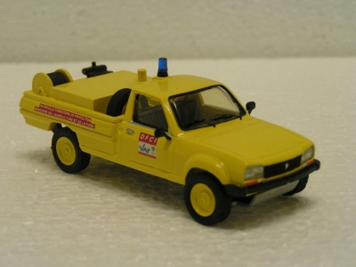 Peugeot 504 Pick-up Dangel pompiers forestiers