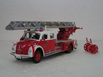 Magirus Deutz Merkur DL 30 echelle