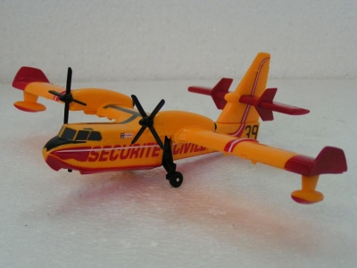 Bombardier d'eau Canadair CL415 securit� civile / NEW RAY
