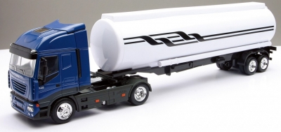 Camion IVECO STRALIS semi-remorque citerne / Camions