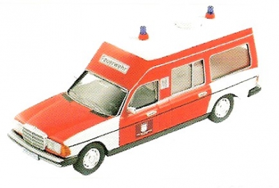 Mercedes ambulance Hambourg / Ambulance