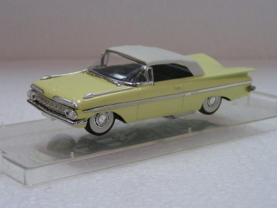 Chevrolet Impala 1960 closed cabriolet / Chevrolet