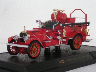 American Lafrance Fire pumper 1921 / SIGNATURE