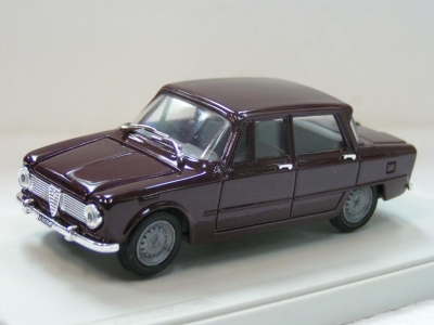 Alfa Romeo Giulia 1300 TI / Alfa Romeo