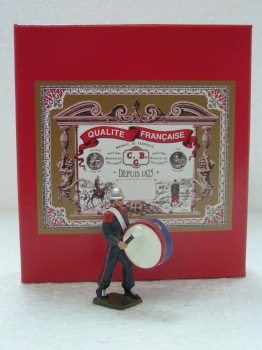 Pompiers au d�fil� grosse caisse (Tenue 1980)