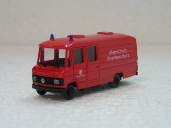 Mercedes Benz 508D protection respiratoire et radiation