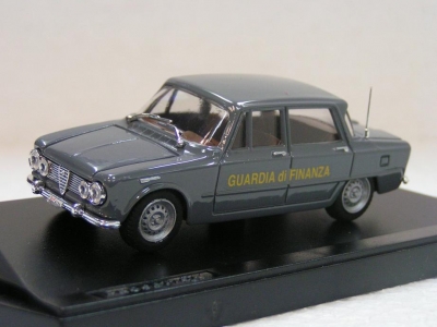 Alfa Romeo Giulia Berlina di Finanza / Police