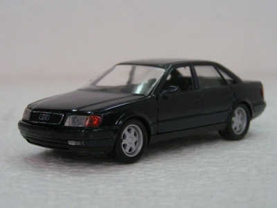 Audi 100 / Audi