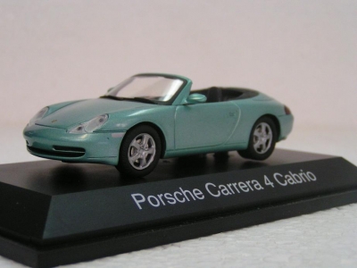 Porsche Carrera 4 cabriolet / Porsche