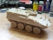 Blindé LAV-C2 (reconnaissance et commandement) / Militaires
