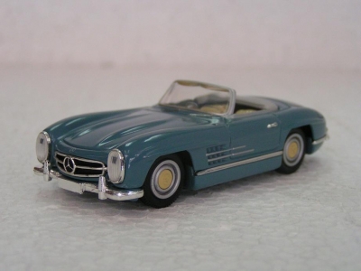 Mercedes Bery 300 SL roadster open top / Mercedes