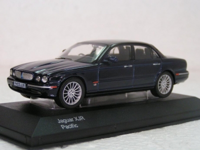 Jaguar XJR Pacific / Jaguar