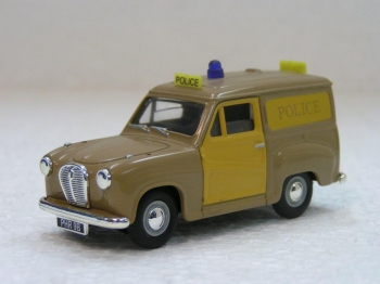 Wilstshire Constabulary Austin A35 van
