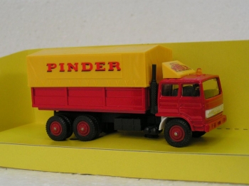 Renault Bach� Pinder