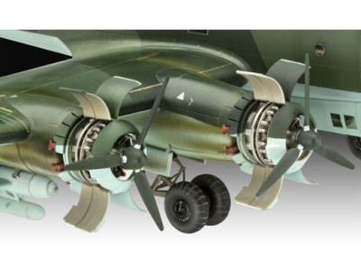 REVELL plastic kit