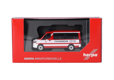 HERPA MB Sprinter 18FD Bus