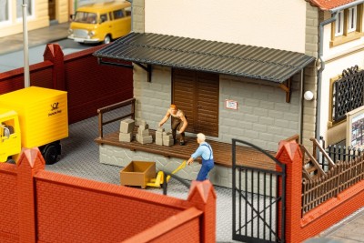 AUHAGEN maquette plastique à construire 