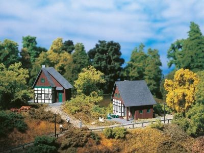 AUHAGEN kit à construire en plastique teinté de 2 maisons à colombages (colle non incluse) Bulding