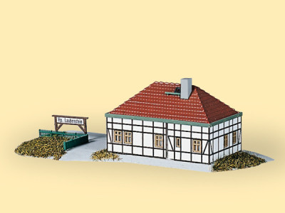 AUHAGEN kit à construire en plastique teinté de petite gare rurale (colle non incluse) Bulding
