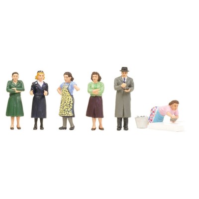 SCENECRAFT figures set 1/72 OO  