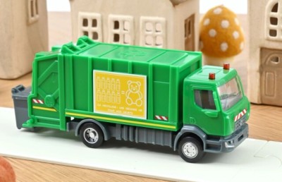 NOREV camion poubelle Renault Trucks D21 (gamme plastigam) avec conteneur Camions