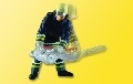 VIESSMANN fireman working HO scale