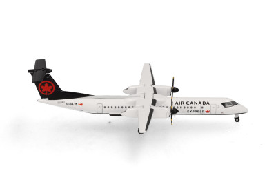 HERPA avion en métal Bombardier Q400 