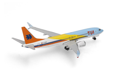 HERPA avion en métal Boeing B737 Max 8  TUIfly 
