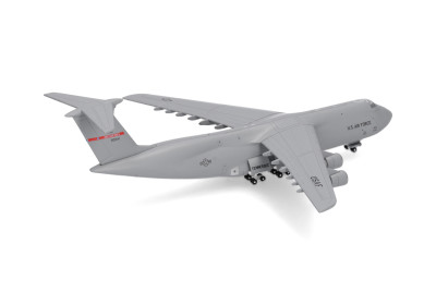 HERPA avion en métal C-5A USAF 155 AS Tenessee ANG (série limitée) Avions et Hélicoptères