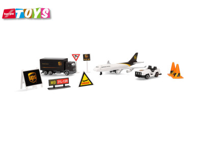 DARON diecast airplane and  airport playset 