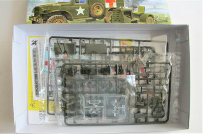ACADEMY plastic kit 