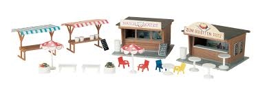 AUHAGEN kit plastique à construire stands de street fooding et accessoires(plastique teinté et décoré (simple à monter colle non fournie) Batiments