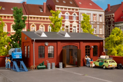 AUHAGEN plastic and carton kit garage with interior Decorations and landscapes