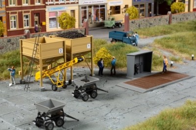 AUHAGEN plastic kit of Coal-loading yard (including 2 hoppers ,Conveyor belt , Weighbridge) Bulding