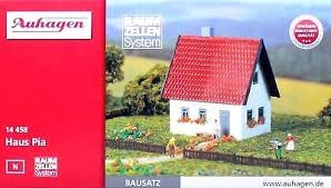 AUHAGEN kit en plastique de maison(  95x58x60mm) Echelle N