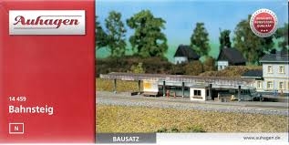 AUHAGEN plastic kit of platform (easy to built cement not included) N scale