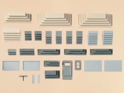 AUHAGEN maquette plastique teintée escaliers divers et pièces diverses (17 pièces) Echelle HO