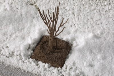 AUHAGEN kit pour construire 10 jeunes arbres en hiver Decors et diorama