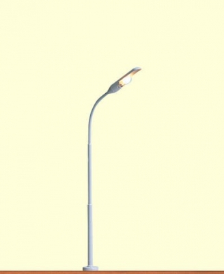 Lampadaire de rue et avenue Echelle HO