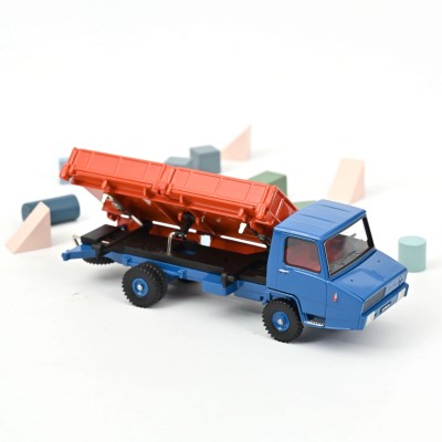 NOREV Berliet Stradair benne basculante latérale orange et bleu Diecast models
