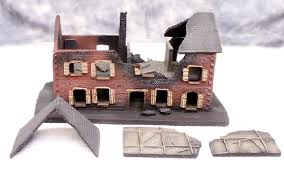 CONFLX diorama de maison de village en ruine (peint et décoré) Decors et diorama
