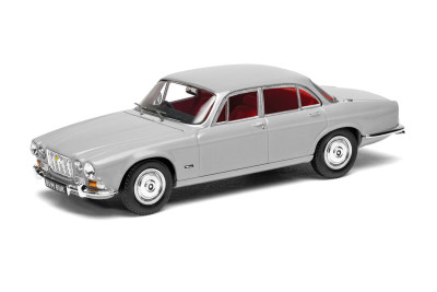 CORGI-TOYS Jaguar XJ6 Series 1 4.2-litre SWB Manual Overdrive Warwick Grey with Red Leather Véhicules miniatures