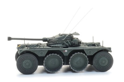 ARTITEC Armée française Panhard EBR 11 (modèle monté et décoré pour exposition et diorama) Véhicules miniatures