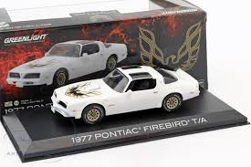 GREENLIGHT  1977 Pontiac Firebird T/A Diecast models